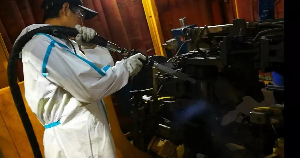 幹冰清洗機汽車(chē)清洗行業